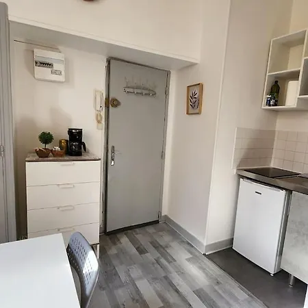 Apartment #-central Rdc - Plein Centre - Tout Se Fait A Pied *