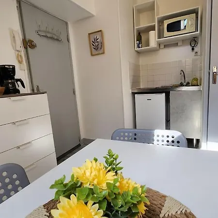#-central Rdc - Plein Centre - Tout Se Fait A Pied Apartment
